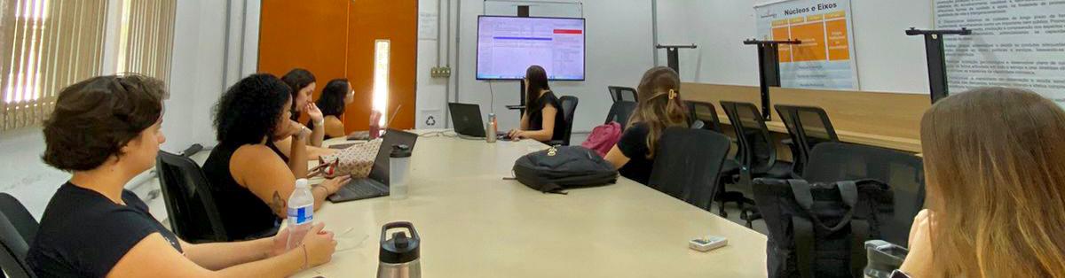 Reuniões em equipe